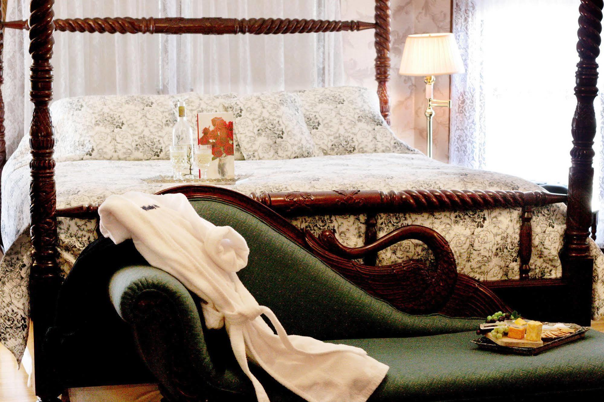 Westby House Inn エクステリア 写真